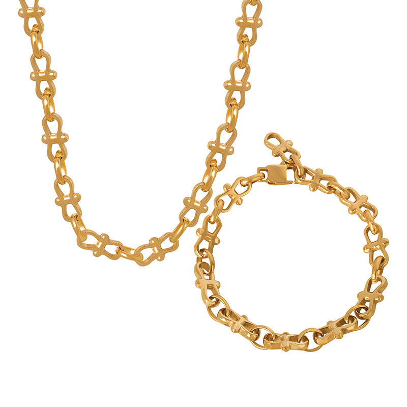 Luxe Chic 18K Gold Chain Jewelry Set